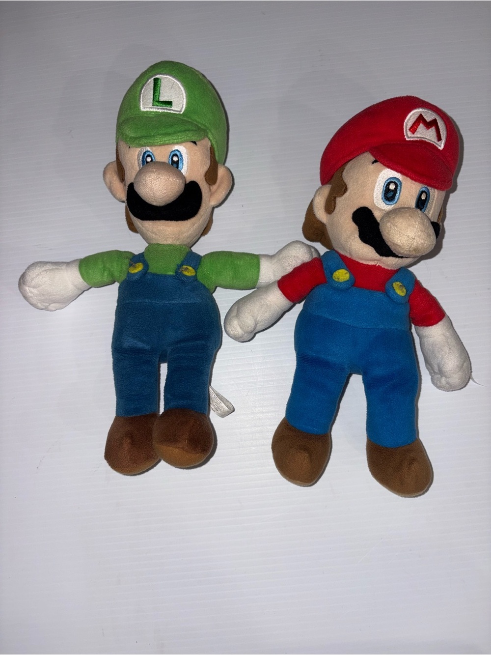 Nintendo Super Mario Brothers Plush Duo - Red & Green Hats